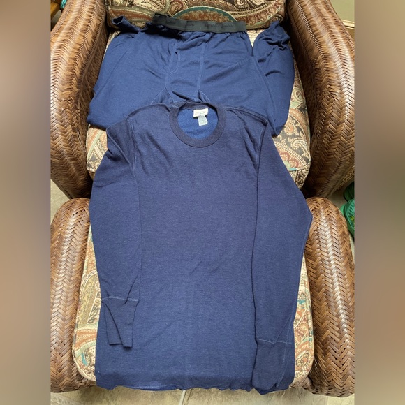 Duofold men’s underwear. (2 tops, 1 pant) EUC - Picture 1 of 8